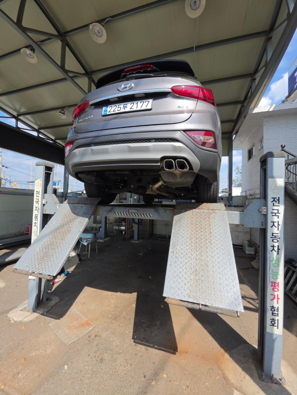 Hyundai Santafe 2019 — inspection photo 2