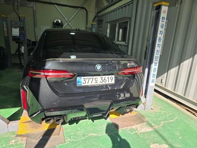 BMW M5 2026 — inspection photo 2