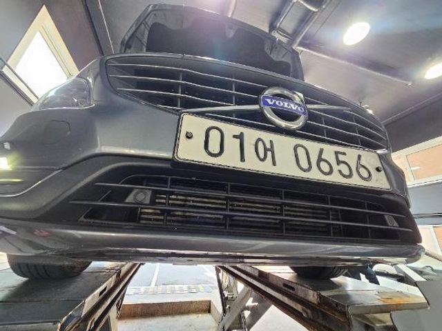 Volvo S60 2016 — inspection photo 1