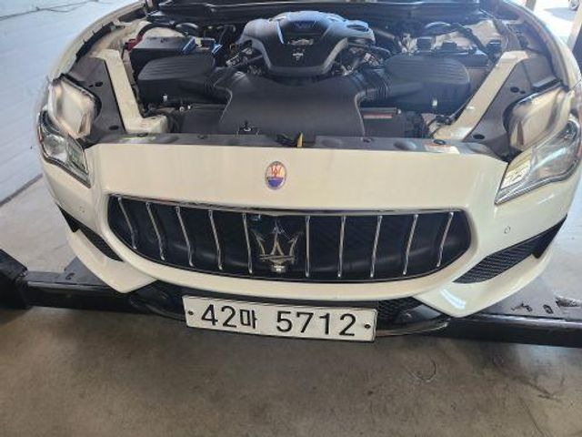Maserati Quattroporte 2017 — inspection photo 1