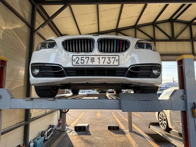 BMW 5-Series 2014 — inspection photo 1