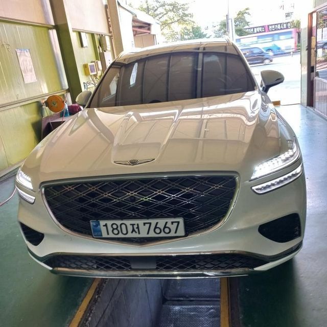 Genesis GV70 2026 — inspection photo 1