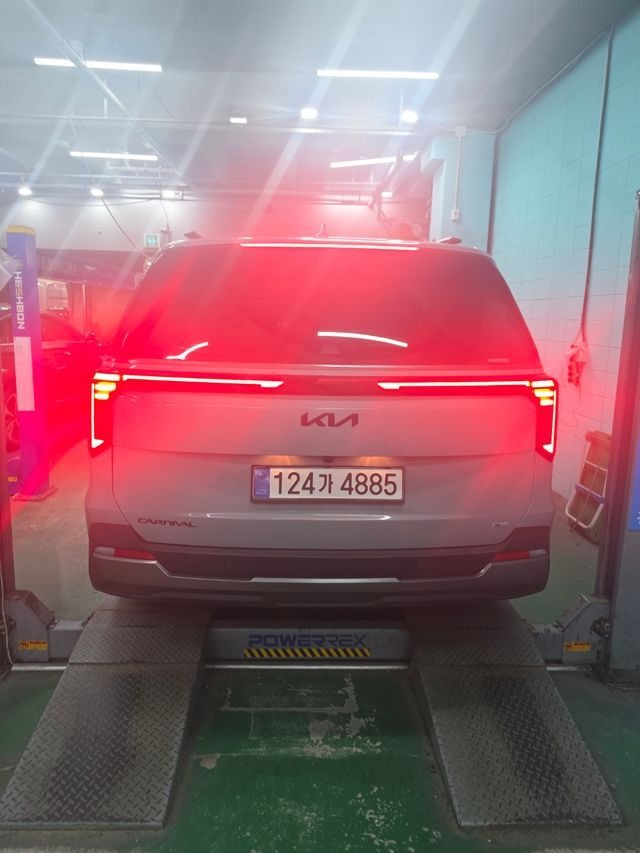 Kia Canival 2026 — inspection photo 2