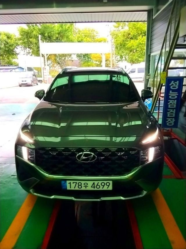 Hyundai Santafe 2022 — inspection photo 1