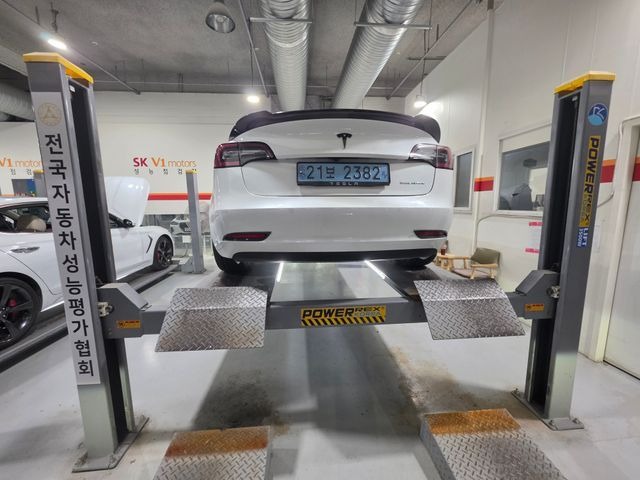 Tesla Model 3 2022 — inspection photo 2