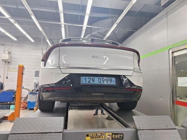 Kia EV6 2023 — inspection photo 2