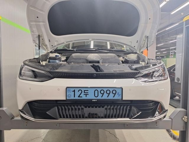 Kia EV6 2023 — inspection photo 1