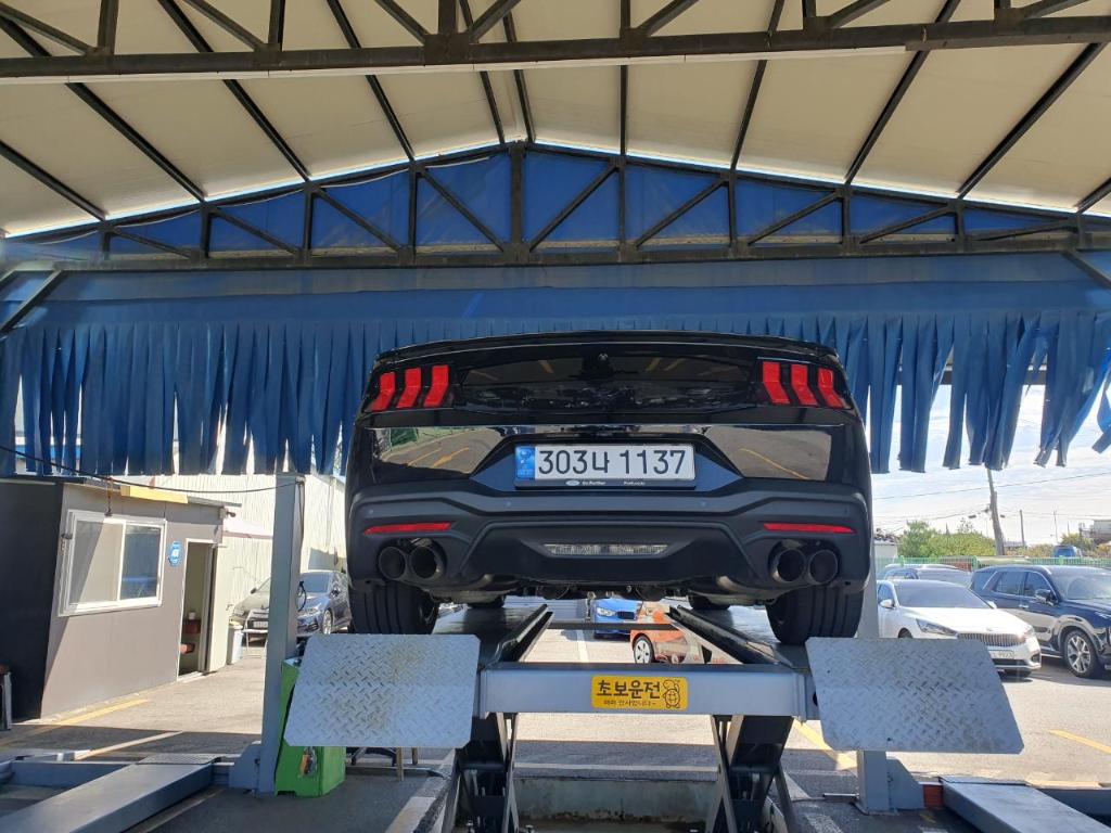 Ford Mustang 2024 — inspection photo 2