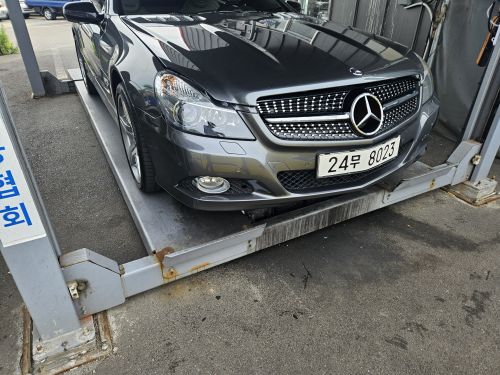 Mercedes-Benz SL-Class 2009 — inspection photo 1