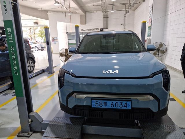 Kia EV3 2025 — inspection photo 1