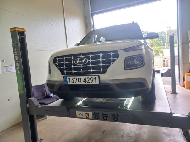 Hyundai Venue 2025 — inspection photo 1