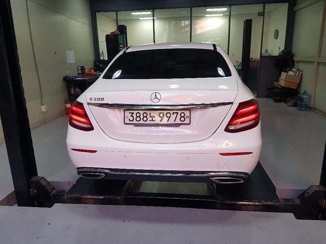 Mercedes-Benz E-Class 2019 — inspection photo 2