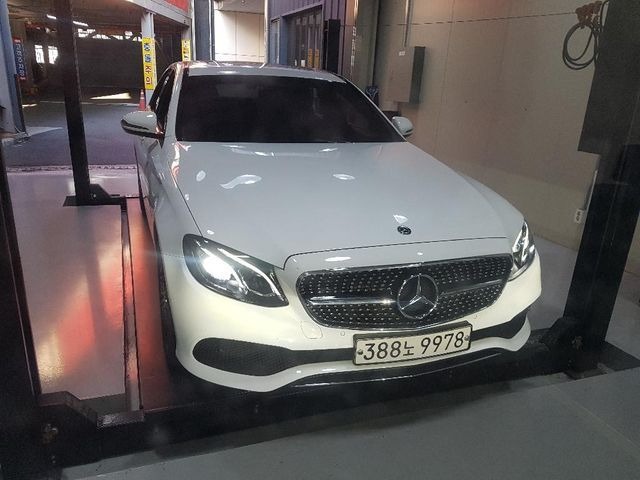 Mercedes-Benz E-Class 2019 — inspection photo 1