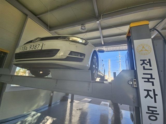 Volkswagen Golf 2016 — inspection photo 1