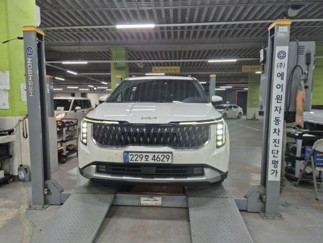 Kia Canival 2025 — inspection photo 1