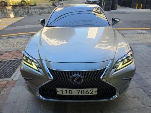 Lexus ES 2019 — inspection photo 1