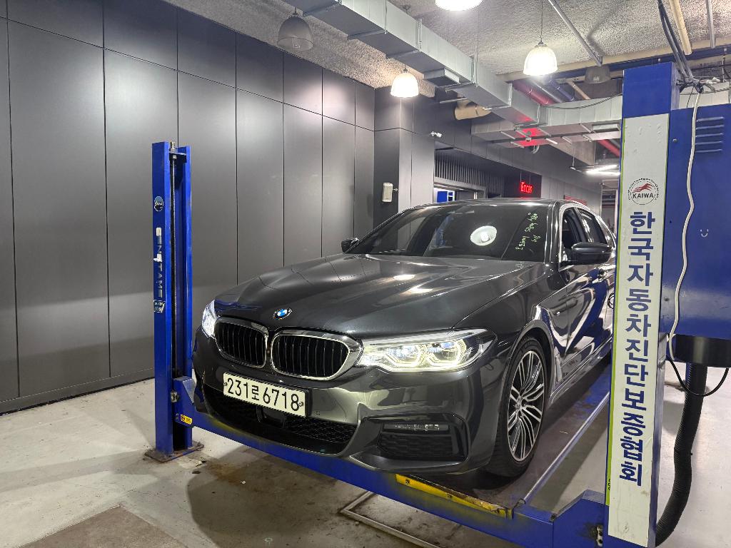 BMW 5-Series 2019 — inspection photo 1