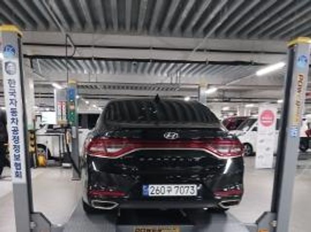 Hyundai Grandeur 2017 — inspection photo 2