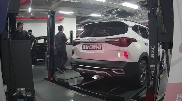 Kia Seltos 2023 — inspection photo 2