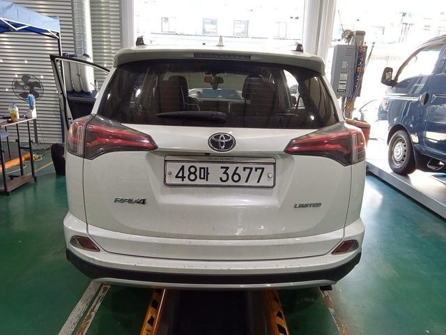 Toyota RAV4 2018 — inspection photo 2
