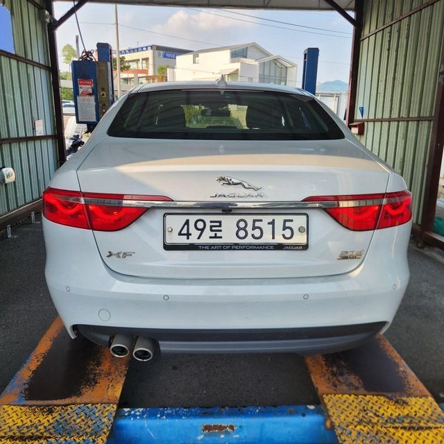 Jaguar XF 2017 — inspection photo 2