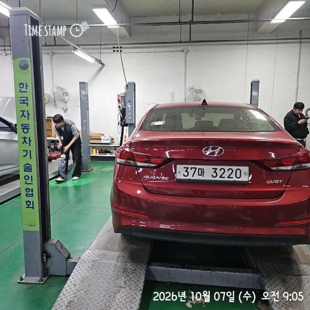 Hyundai AVANTE 2016 — inspection photo 2