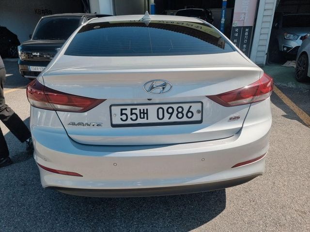 Hyundai AVANTE 2016 — inspection photo 2