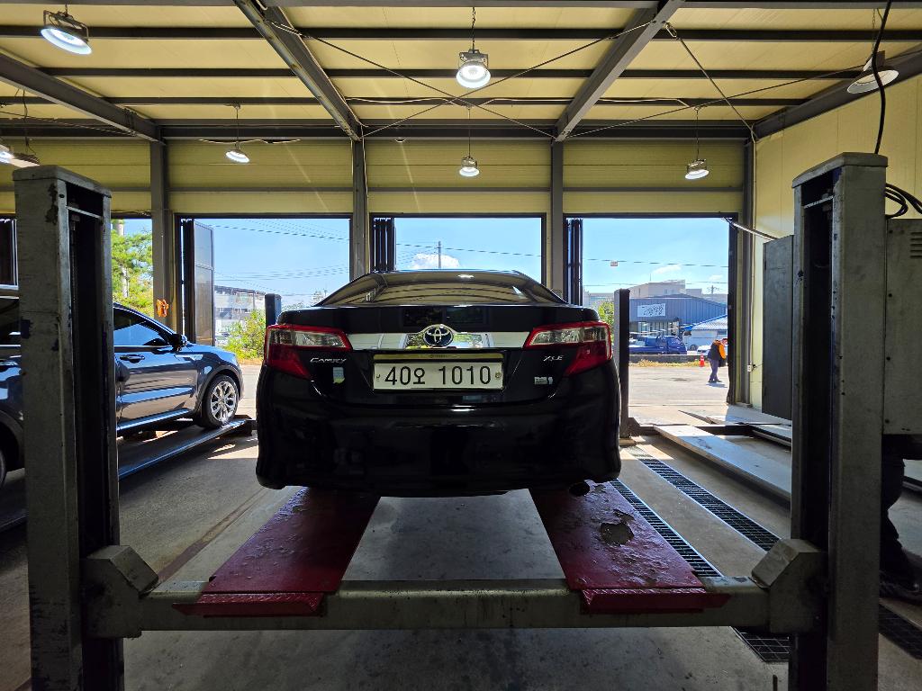 Toyota Camry 2012 — inspection photo 2