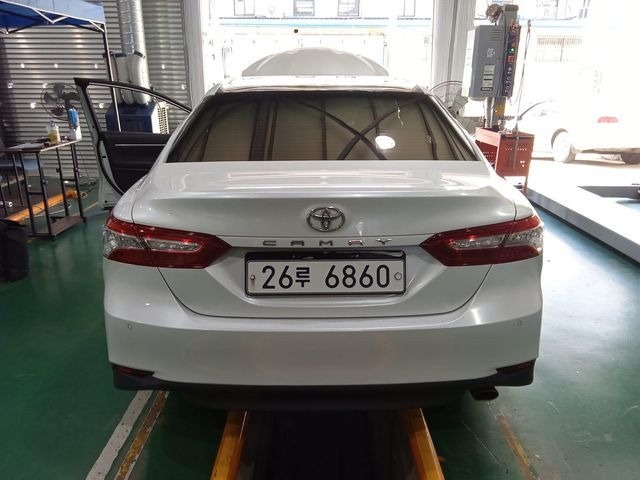 Toyota Camry 2018 — inspection photo 2