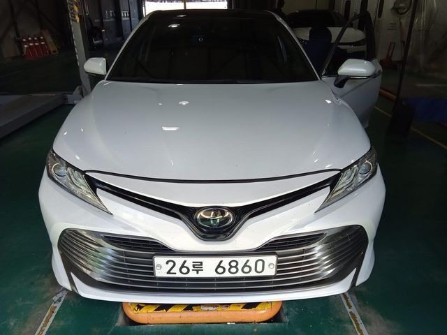 Toyota Camry 2018 — inspection photo 1