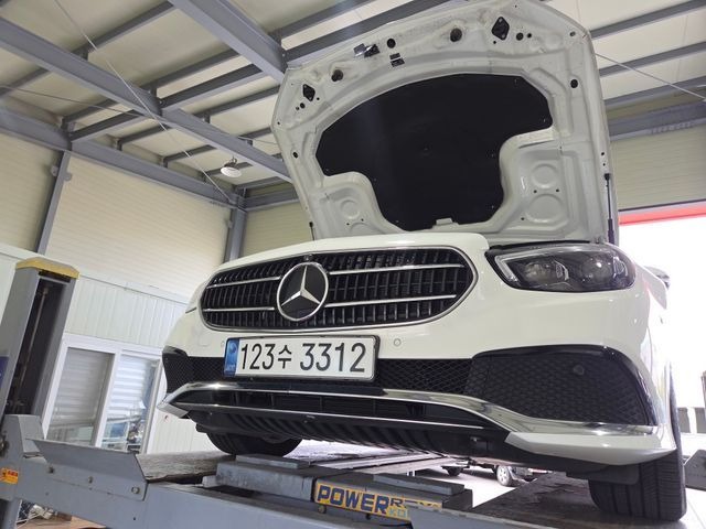 Mercedes-Benz E-Class 2022 — inspection photo 1
