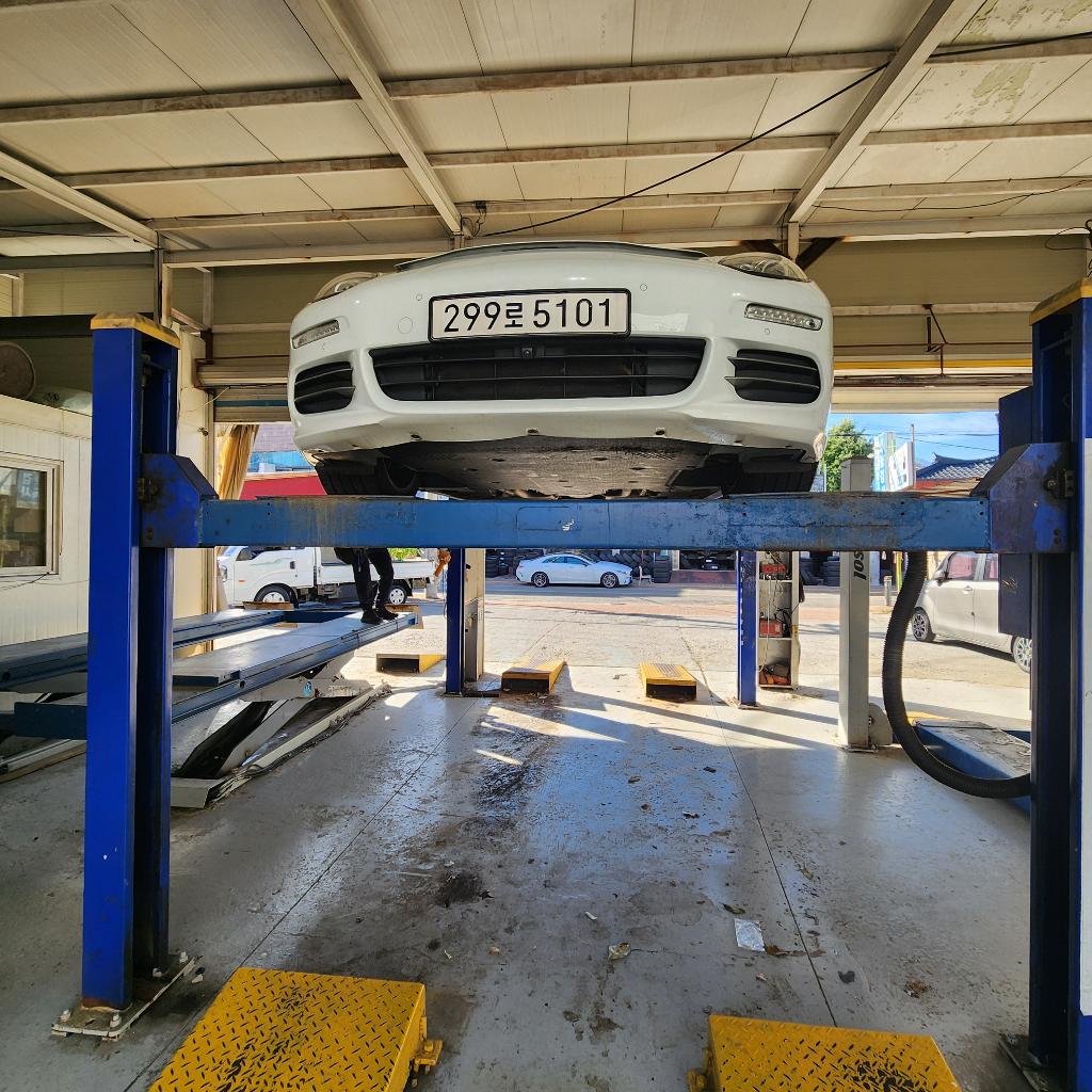 Porsche Panamera 2014 — inspection photo 1