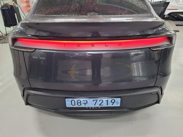 Tesla Model Y 2025 — inspection photo 2