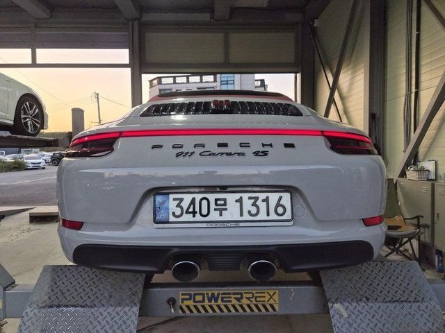Porsche 911 2017 — inspection photo 2