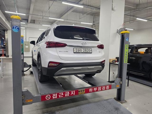 Hyundai Santafe 2019 — inspection photo 2
