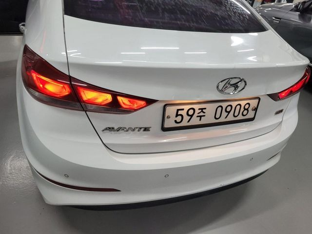 Hyundai AVANTE 2016 — inspection photo 2