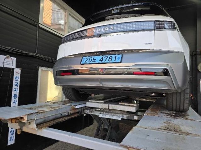 Hyundai Ioniq5 2025 — inspection photo 2