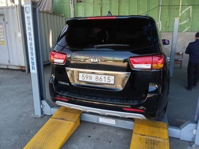Kia Canival 2016 — inspection photo 2