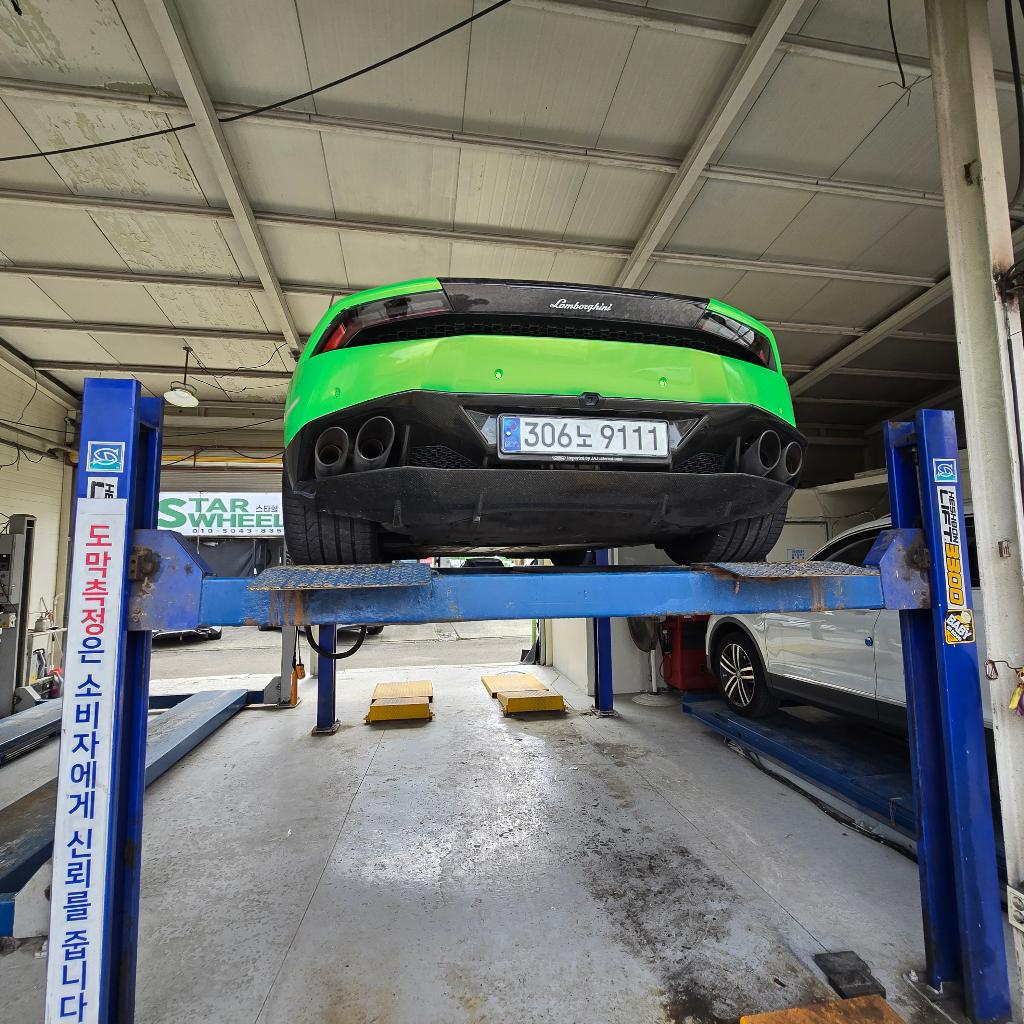 Lamborghini Huracan 2017 — inspection photo 2