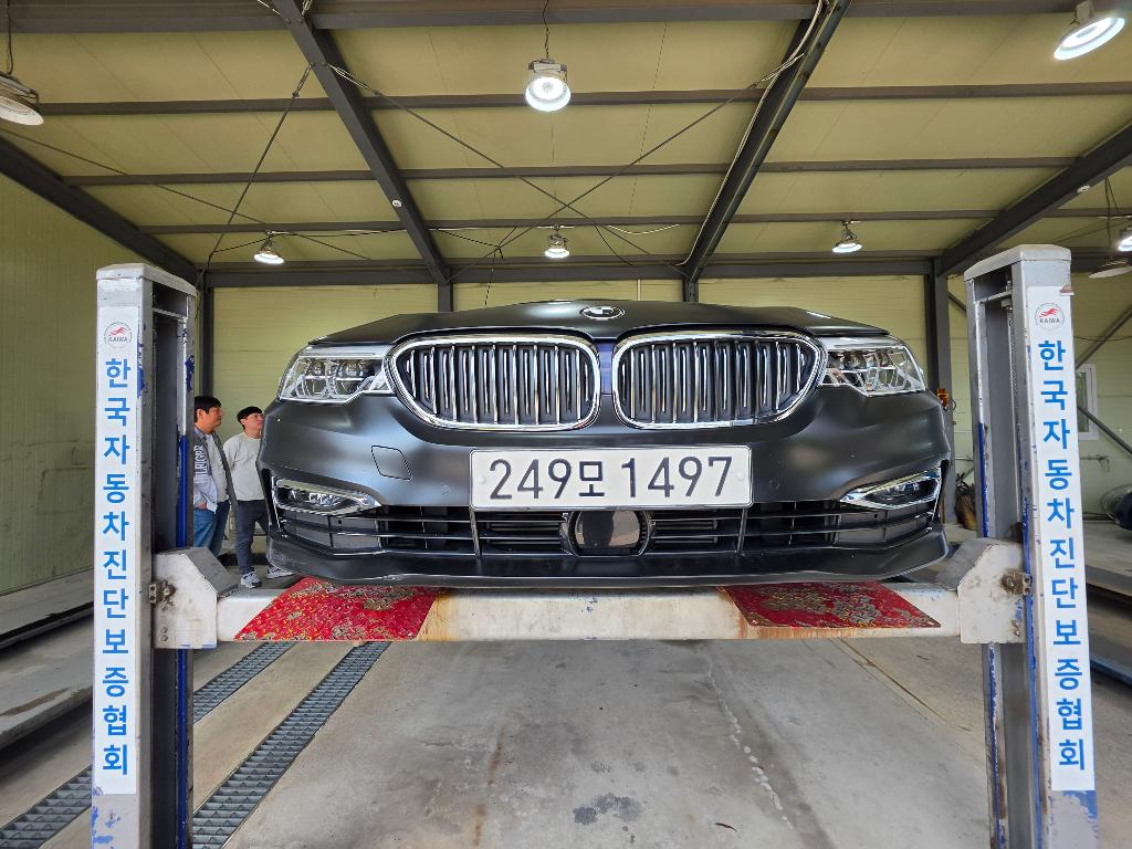 BMW 5-Series 2019 — inspection photo 1