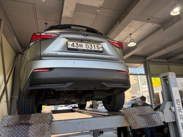 Lexus NX 2017 — inspection photo 2