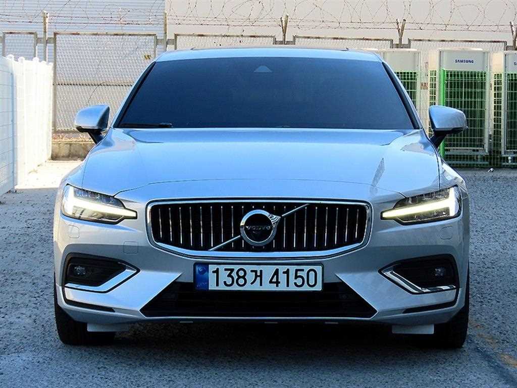Volvo S60 2021 — inspection photo 1