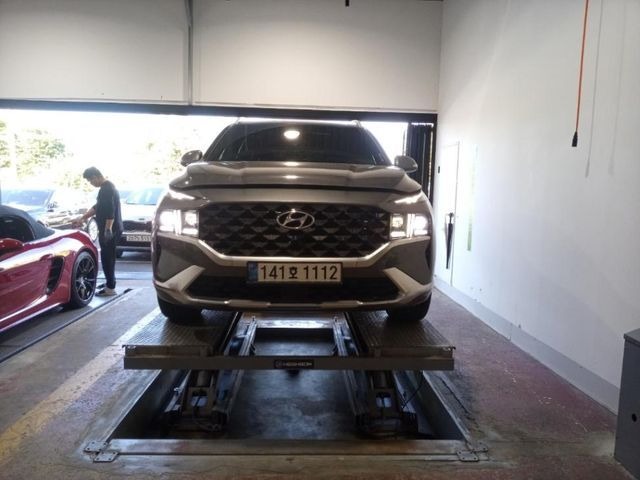 Hyundai Santafe 2022 — inspection photo 1