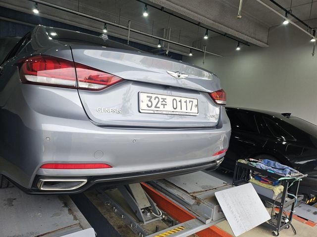 Hyundai Genesis 2016 — inspection photo 2