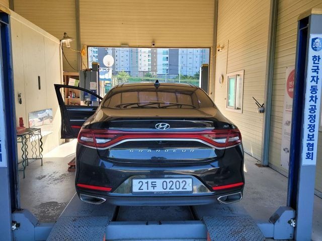 Hyundai Grandeur 2017 — inspection photo 2