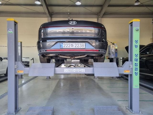 Hyundai Grandeur 2023 — inspection photo 2