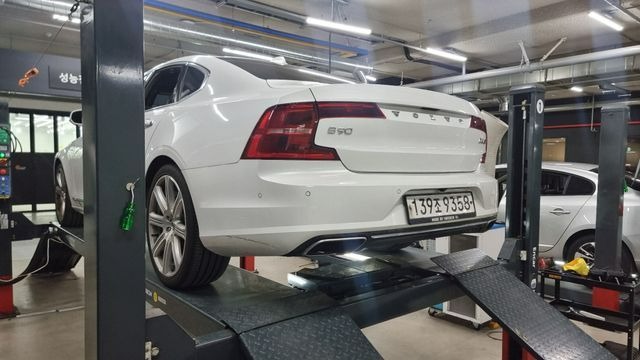 Volvo S90 2019 — inspection photo 2