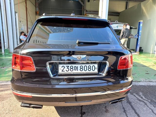 Bentley Bentayga 2019 — inspection photo 2