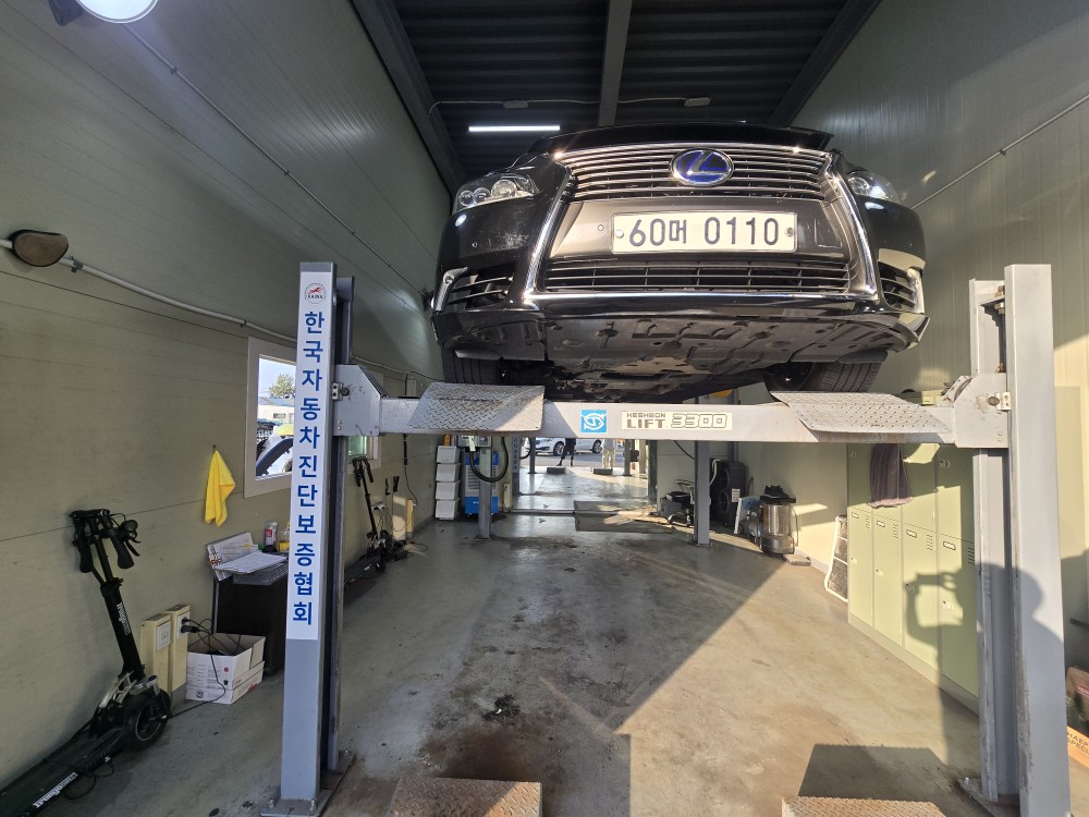 Lexus LS 2016 — inspection photo 1