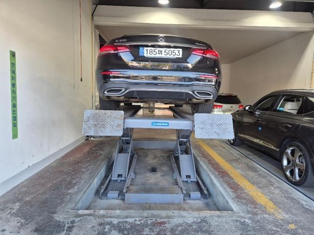 Mercedes-Benz E-Class 2022 — inspection photo 2